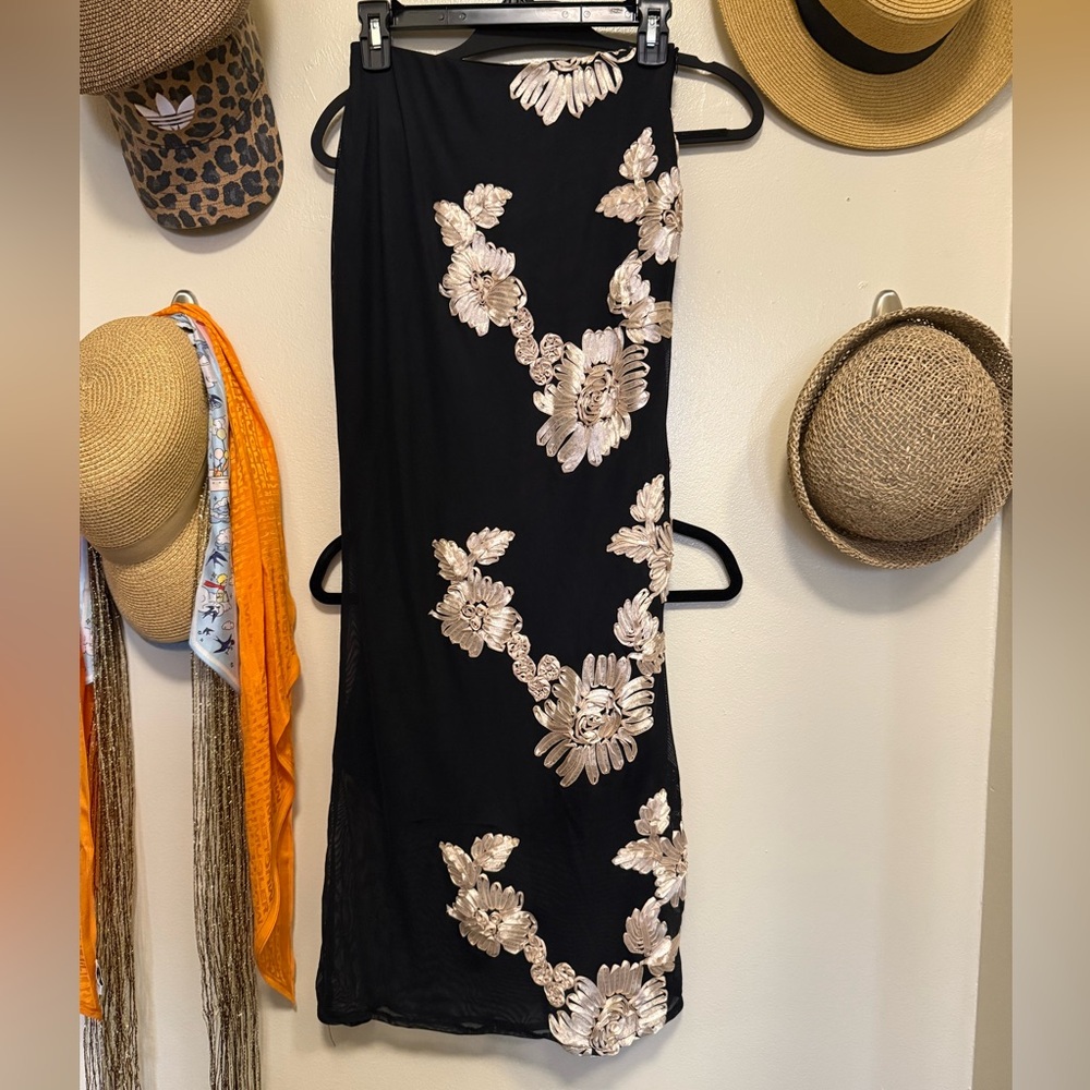 Elegant Black Floral Women's Skirt